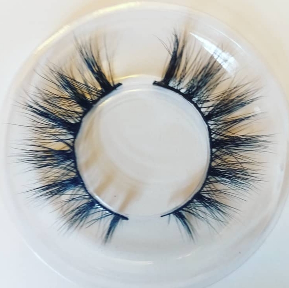 Mink 'Privacy' Lash Bundle - Picture 6 of 15